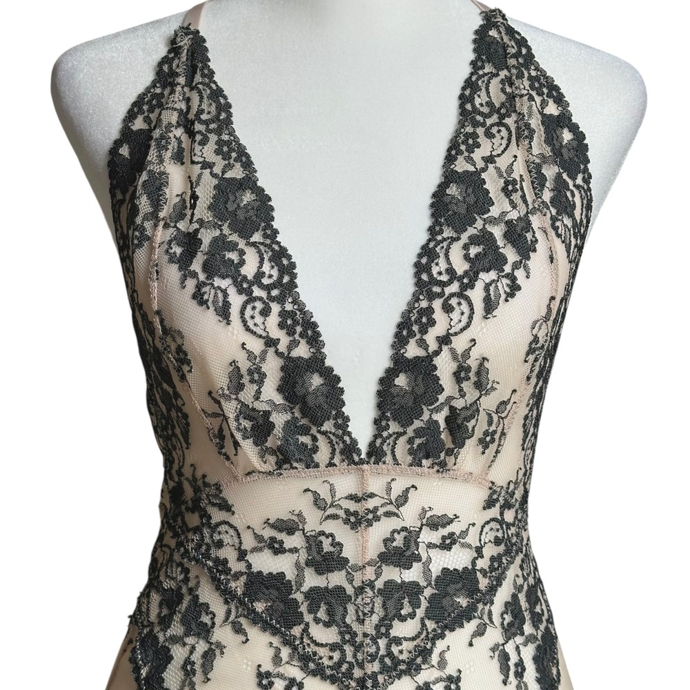 Intimately Free People Black Lace Deep V Halter Bodysuit Nude Mesh Size Small - Picture 4 of 6